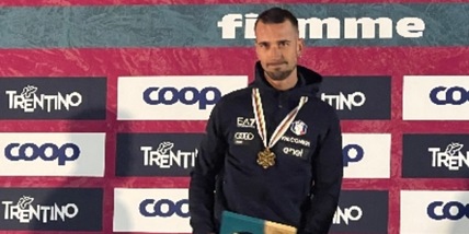 FISI-AOC | Skiroll: Emanuele Becchis campione del mondo nella Sprint in Val di Fiemme