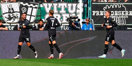 Demirovic, tris Stoccarda: prima vittoria. Tripletta di Kane, il Bayern ne fa 6