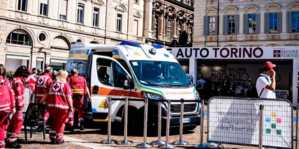 Salone dell'Auto di Torino, vettura da rally sulla folla: 15 feriti