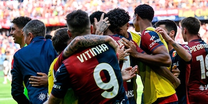 Dovbyk non basta alla Roma: out Soulè, l'ex Juve De Winter salva il Genoa al 96'