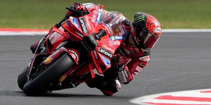 Bagnaia ricorda Luca Salvadori: il messaggio sul cupolino della Ducati