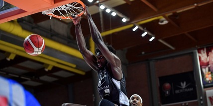 Una Bertram concreta batte Cremona nel debutto in Serie A con Kamagate in versione totem