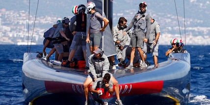 Luna Rossa rompe, poi fa il capolavoro. Spithill: “Bravi a gestire la pressione"
