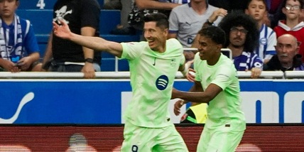 Lewandowski super, tripletta in 25'! Il Barcellona torna subito a vincere