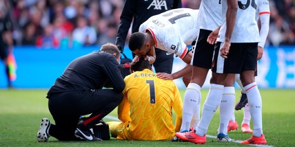 Liverpool, dopo Chiesa altro infortunio: Alisson out almeno sei settimane