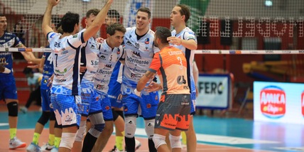 Cuneo inaugura la stagione al palazzetto, sabato sera arriva Cantù