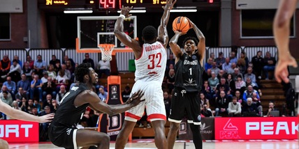 Bertram domina Manresa e conquista il primato solitario in  Champions League