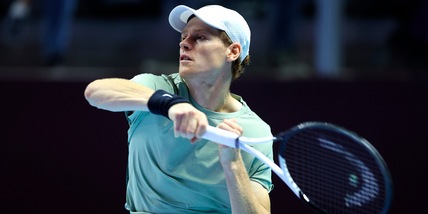 Sinner troppo forte, Djokovic si arrende ancora: Jannik in finale al Six Kings Slam!