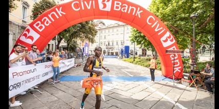 Oltre 3mila alla #100UniTS Corsa dei Castelli, Trieste in festa domenica 20 ottobre