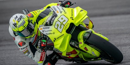 Iannone torna in MotoGP: "Grazie Rossi e Ducati". Valencia, Bagnaia tuona: Stop!