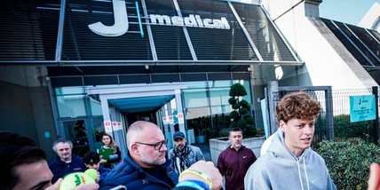 Sinner, test ok: pronto per le Atp Finals. E i tifosi lo caricano