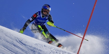 FISI-AOC: Slalom a Gurgl, Levi, Storklinten, Zinal. Skeleton a Pechino