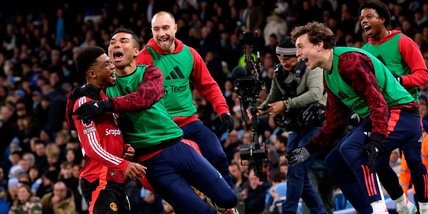 Guardiola, l'incubo continua: lo United ribalta il derby in 2 minuti