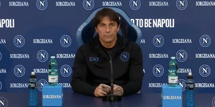 "Con loro posso andare in guerra", Conte esalta il suo Napoli. E su Lukaku...