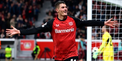 Leverkusen show, manita al Friburgo e poker di Schick. Crolla l'Eintracht in casa