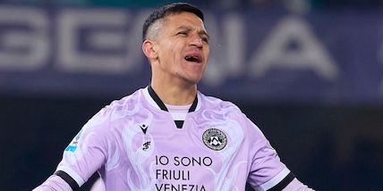 Il Verona resiste in dieci, l'Udinese ritrova Sanchez ma non passa