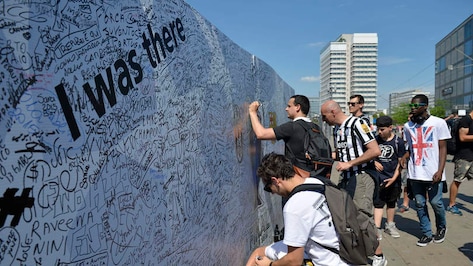 Juve-Barcellona, tifosi tranquilli, nessuna tensione, allegria e cori