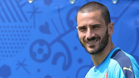 Calciomercato Juventus, Guardiola non molla: follia per Bonucci