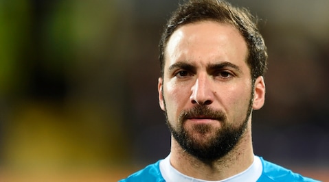 Calciomercato Juventus, Higuain furioso: è gelo con il Napoli