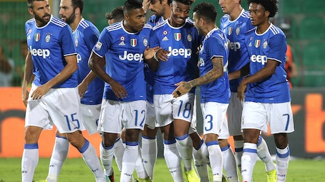 Juventus, Dani Alves inventa la vittoria sul Palermo: 1-0
