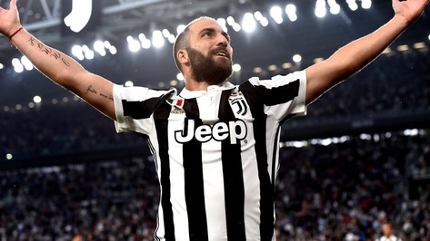 Juventus concreta, Dybala magico: 3-0 al Chievo, in gol Higuain