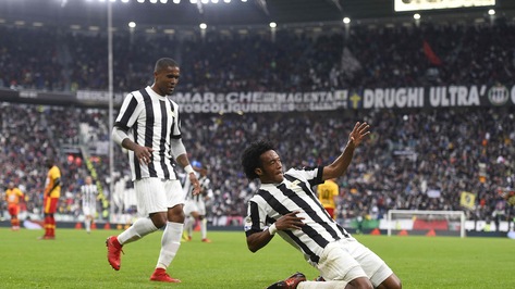 Juventus, cha fatica con il Benevento! Ma Higuain e Cuadrado avvicinano il Napoli