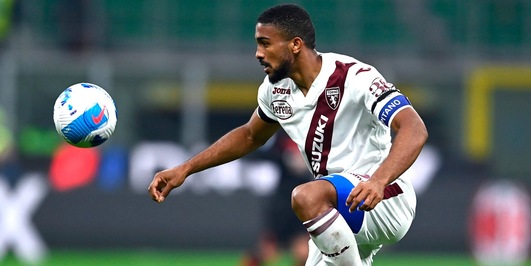 Toro, c'è l'offerta per il rinnovo di Bremer ma lui aspetta