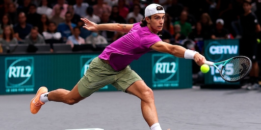 Musetti, vince l’emozione: con Djokovic non c’è match