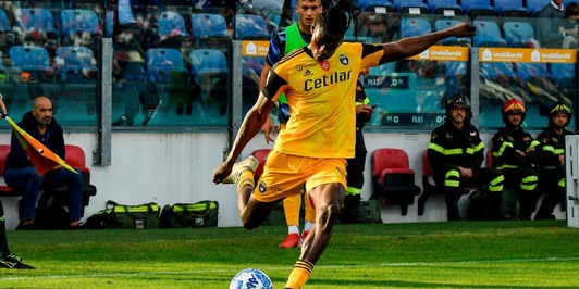 Torino, occhi sul Pobega della Serie B. Nuova pista in mediana: Touré del Pisa