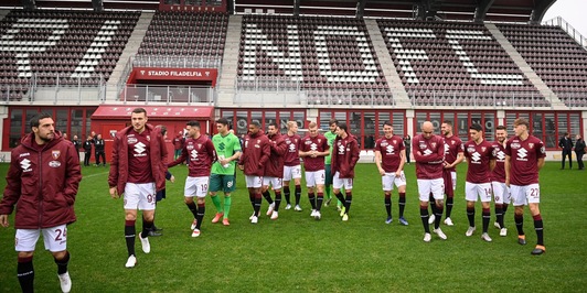 Il Toro apre il Filadelfia: bella notizia, ma non dimentichiamoci il caso cortile