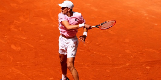 Tennis, Arnaldi stregato dal guitto Munar