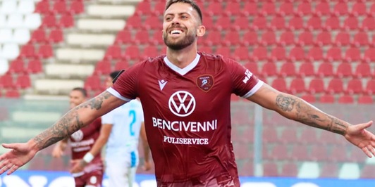 Bari: Menez, pensaci tu