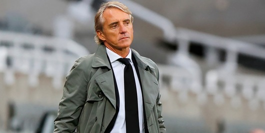 Mancini ride con la sua Arabia, ma il bel gioco non c’è ancora