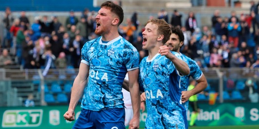 Perché il Como è da A diretta