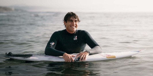 Il surf secondo Fioravanti: «La mia casa è il mondo»