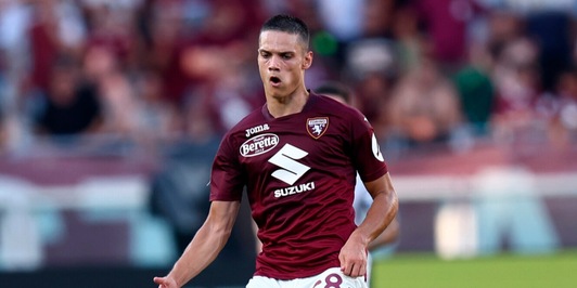 Torino, comincia l’era Vanoli. Ricci arriva prima al Filadelfia: applausi