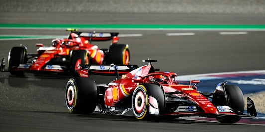 Ferrari da Mondiale: "Siamo ancora vivi”. Leclerc: “Ad Abu Dhabi per la doppietta”