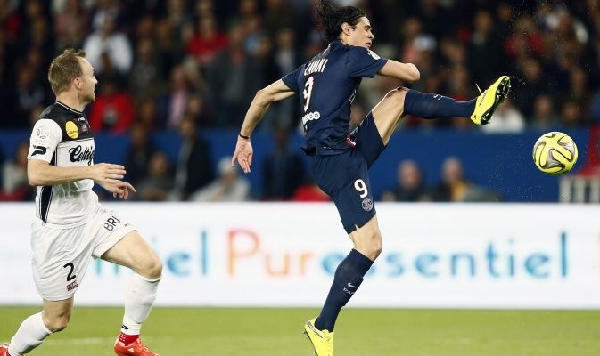 Calciomercato, Ligue 1, Juventus guarda che Cavani: tripletta al Guingamp