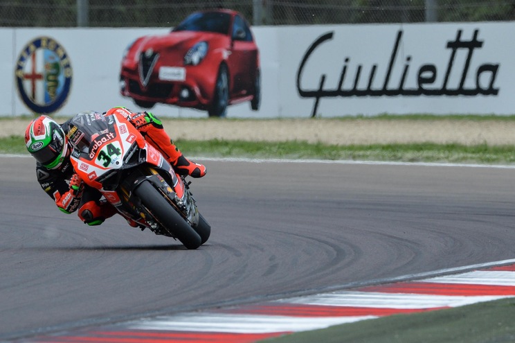 Sbk, nel 2016 Ducati punta in alto