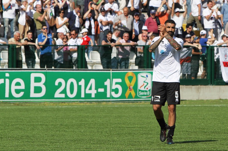 Il Lecce ufficializza l'ex Pro Vercelli Cosenza