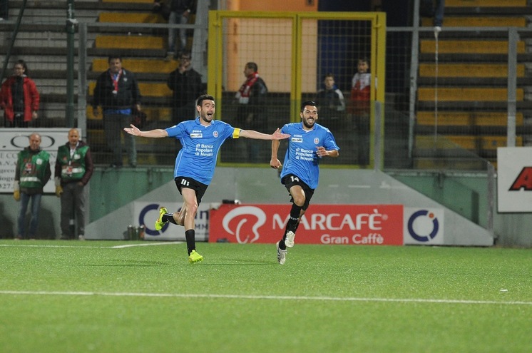 Novara, ufficiale: ecco Nicolas Viola