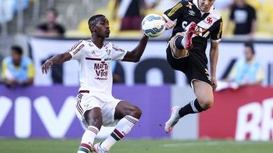 Roma, ufficiale Gerson. Beffate Juve e Barça