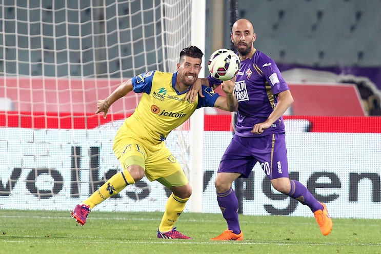 Chievo, guaio Izco: il ginocchio fa crack