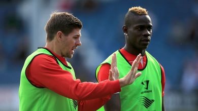 «Io non marco sui calci d'angolo». Gerrard racconta Balotelli