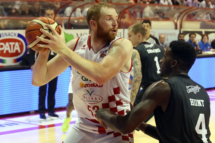 Pistoia vuole la fuga, Sassari via al post-Sacchetti