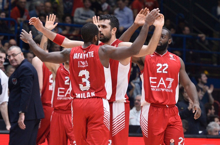 Ruggito Milano: successo contro l'Efes