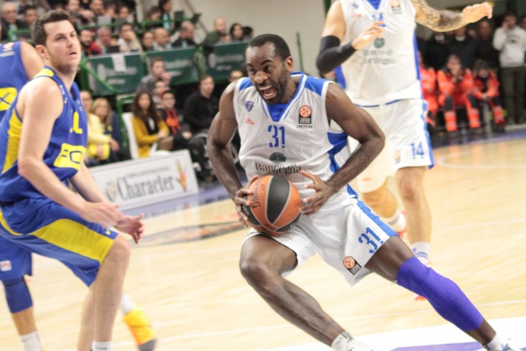 Haynes non basta: il Maccabi batte Sassari