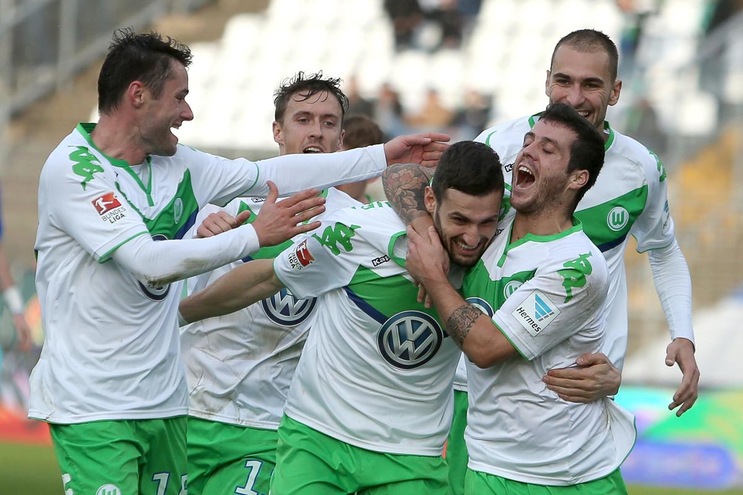 Champions League, Wolfsburg favorito sullo United