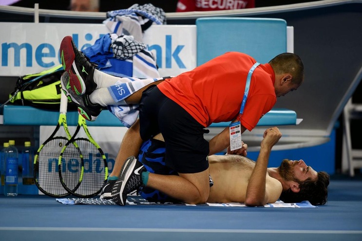 Australian Open, Bolelli ko con Tomic al secondo turno