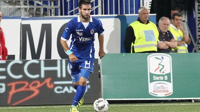 Calciomercato Crotone, presi Fazzi e Garcia Tena